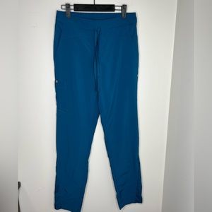 Bardo One Wellness scrub pants. Drawstring. Zip pocket. Size small. RN uniform.